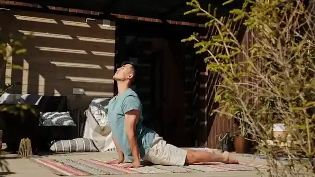 Segunda Variante de Surya Namaskar